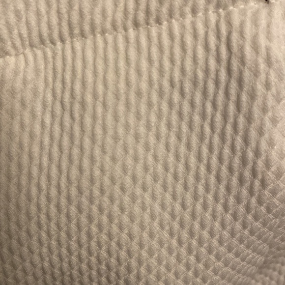 White Fully Lined Pleated Skirt - Size 8 - Picture 6 of 7